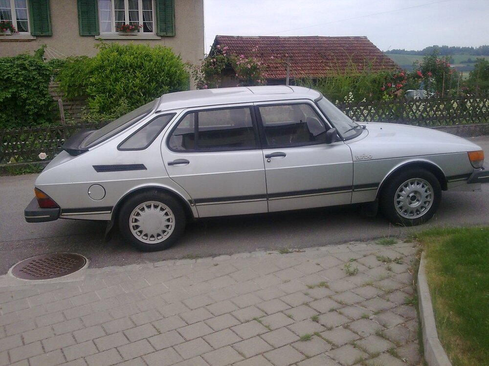 Bild0129.thumb.jpg.043ffc1e72339fe50b7e3f5491ec172d.jpg