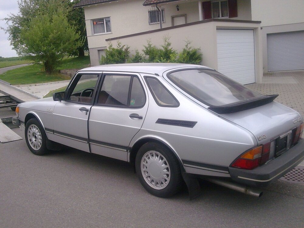 Bild0130.thumb.jpg.b58022ab1eb25e2bbab898fab04a34b1.jpg