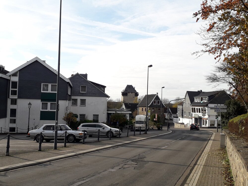 Bilderraetsel1.thumb.jpg.ea0822c33e06b003d95122c889c96f4d.jpg