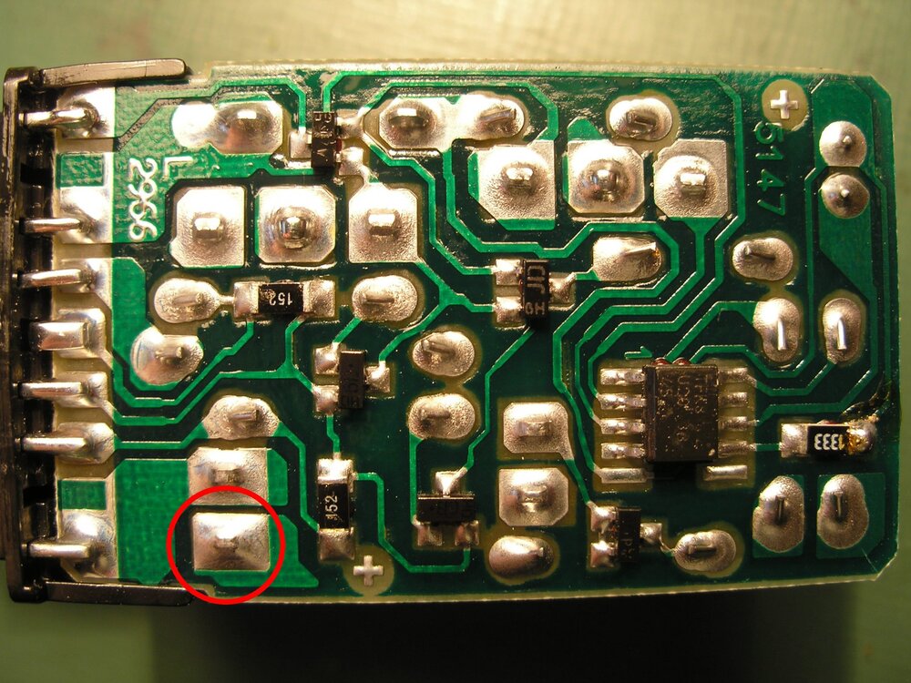 Blinkerrelais-Ltseite.thumb.jpg.1f563a4f48e1d807689cfee1f3056f4a.jpg