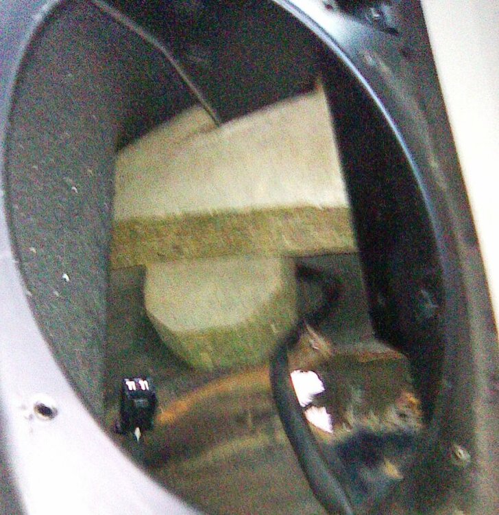 Box2.thumb.jpg.dfae2f33f63008308f63fc2bed2a3c67.jpg