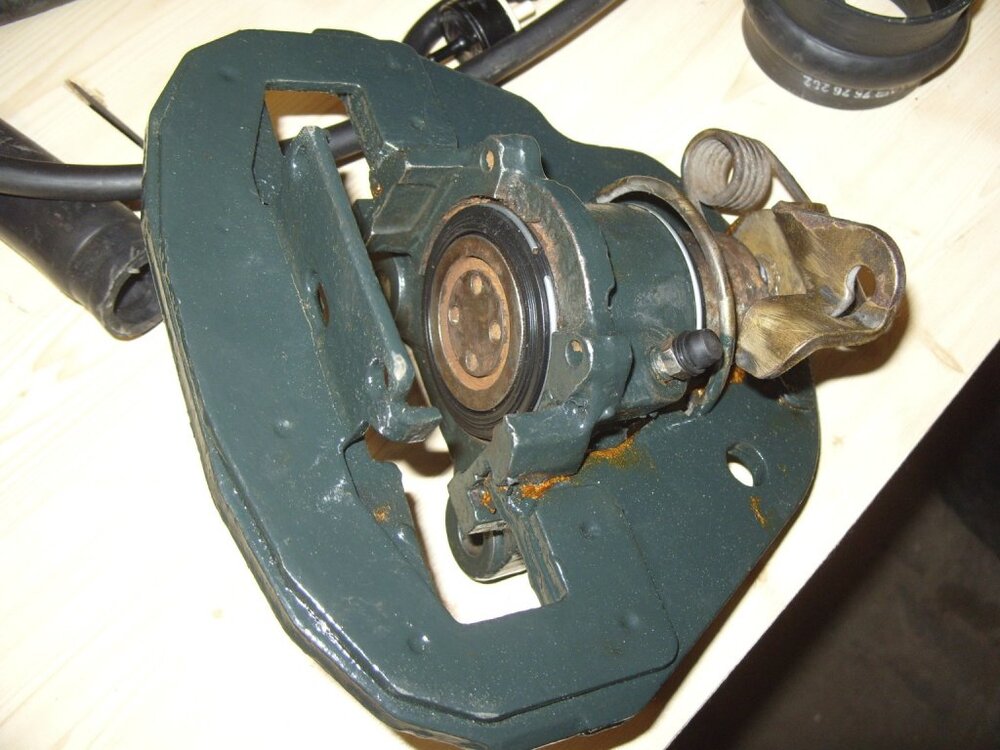 Bremse3.thumb.jpg.6d087b615d4825f7473eb37785ed0919.jpg