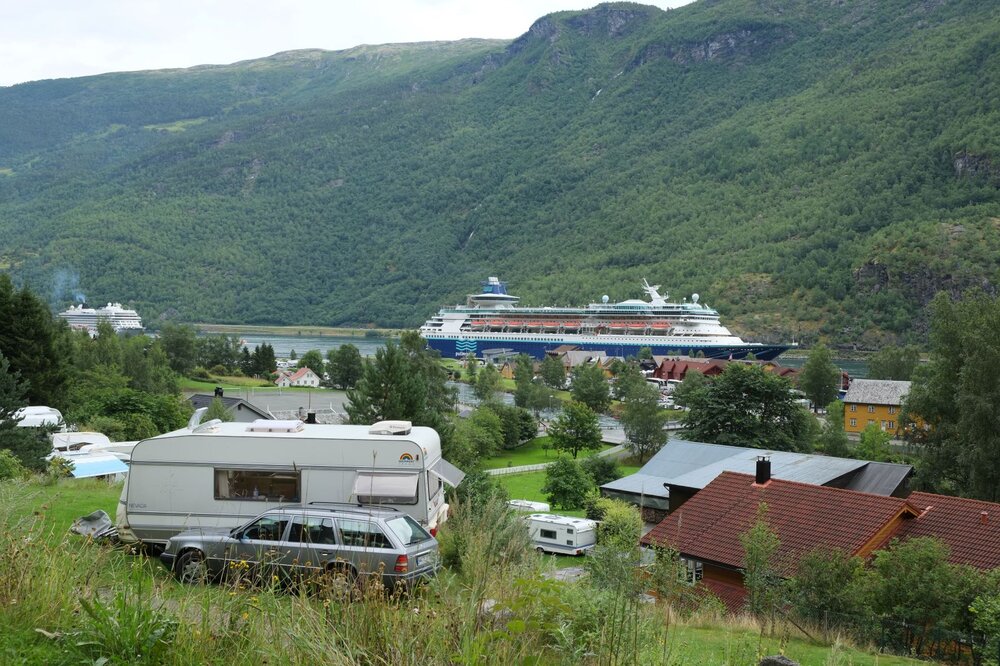 Campingmitlprinz20161klein.thumb.JPG.a545ebce1818002ed6087db8d41ffef5.JPG