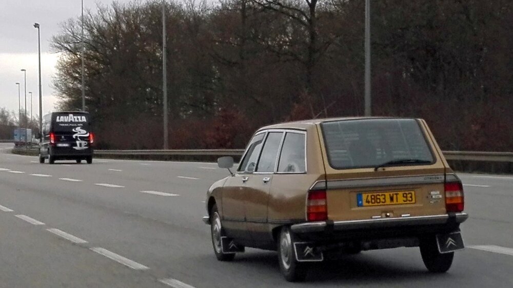 CitroenSichtung.thumb.jpg.d3a38a09669b4520018cb0e644d4c2a9.jpg