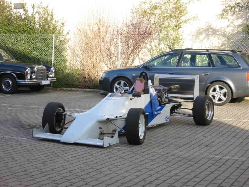 Classic_Ford.thumb.jpg.03e79eaa8364fc3413dcb5e1284c7fb2.jpg