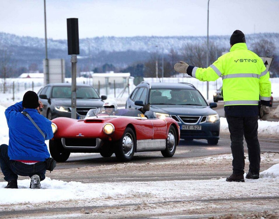 Convoy5-Jan2010a.thumb.jpg.d3fca414e92c82482308dd1bff751050.jpg