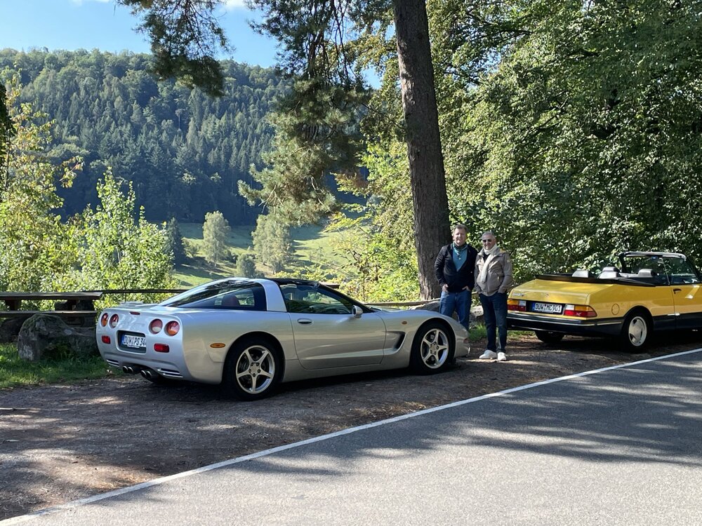 Corvette01.thumb.jpg.aa90f9497e7329a3c4e1e1620e6d6abc.jpg