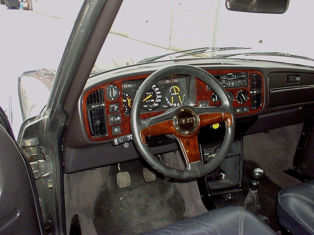Coupeinnen(2).thumb.jpg.da08aa2892154a0efc89fbb0c7f05916.jpg