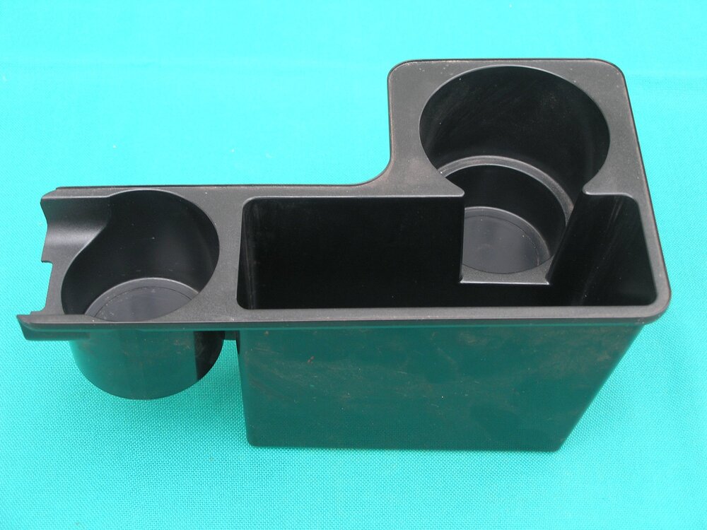 Cupholder1.thumb.JPG.b8314f03b40a44958812cd2890fa1f73.JPG