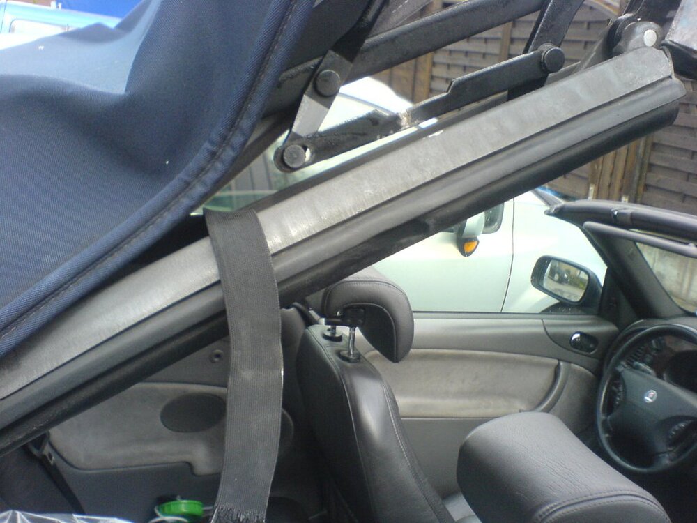 Dach5.thumb.jpg.4c7503eac1d217ad94fc443a4468924b.jpg