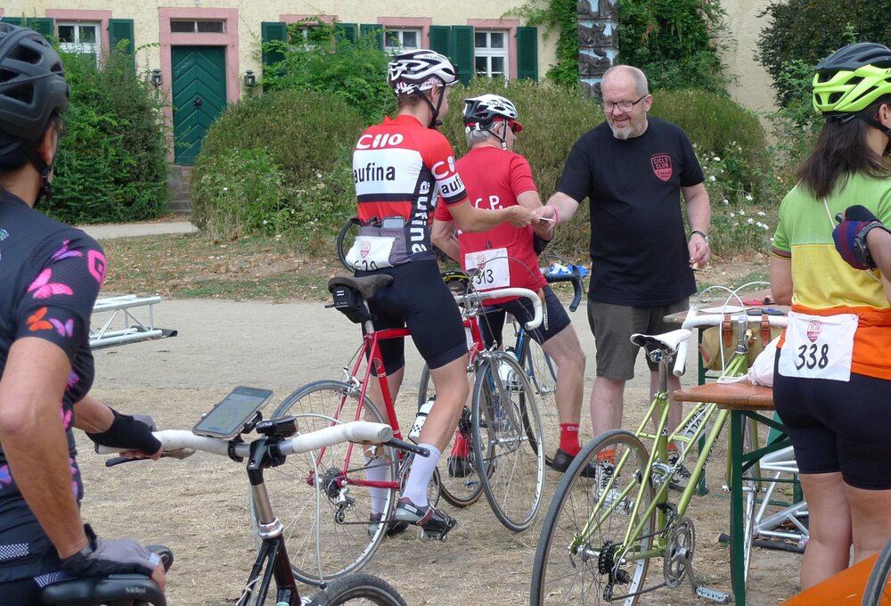 EROICA202202.thumb.jpg.d1415aaf5a55652e25e001cbd92ffe91.jpg
