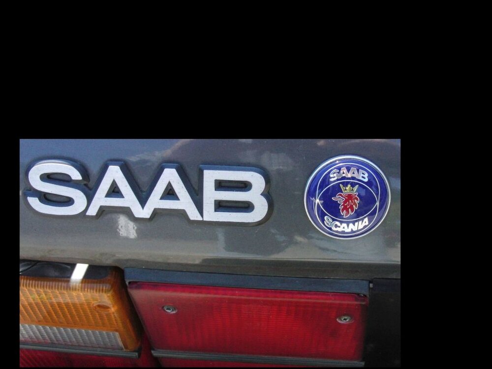 EmblemSaab900.thumb.jpg.f8c36bd8d26cc2e4002cabccfd097106.jpg