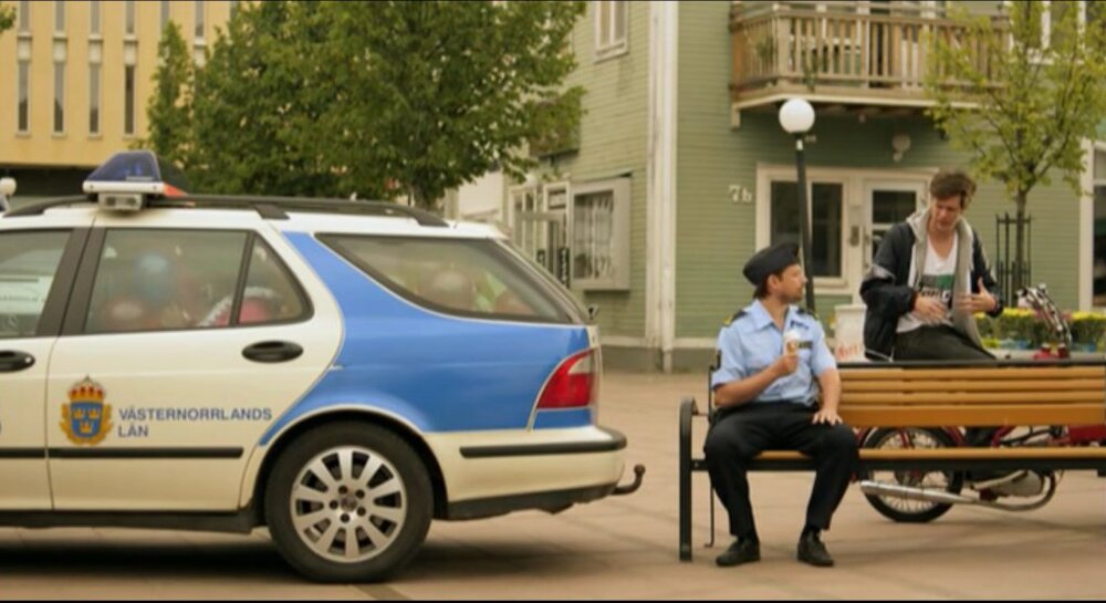FILM_SAAB9-5.thumb.jpg.f8bfe0a17f4011d04d7ad054871bf976.jpg