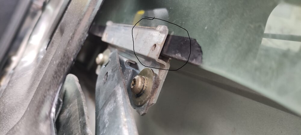 Fenster-1-1.thumb.jpg.686094617bacadd57ba8264f22280733.jpg
