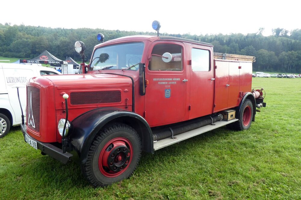 Feuerwehr.thumb.jpg.607d7966310871d261e3b299ed3c97f1.jpg