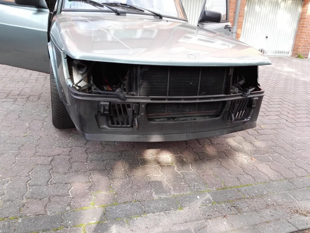 Front.thumb.jpg.14d8ce33da61e09c2a96bdf9b9b8e57a.jpg