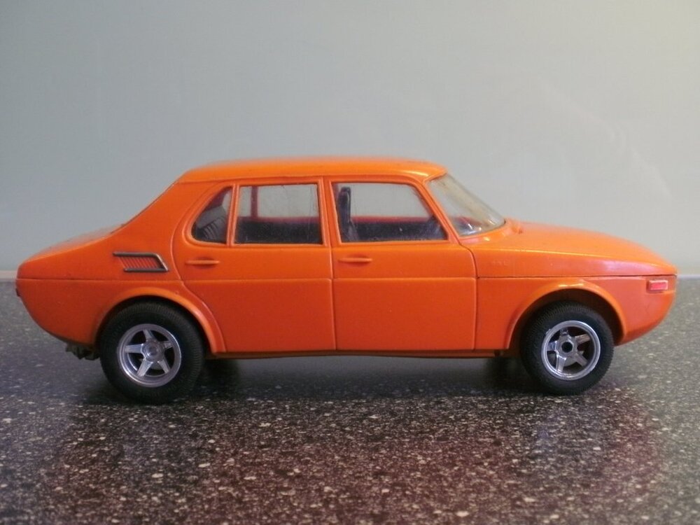 Fruehwerk_SAAB_99005.thumb.jpg.9787a6f45d85c567e8c734ad90bdb206.jpg
