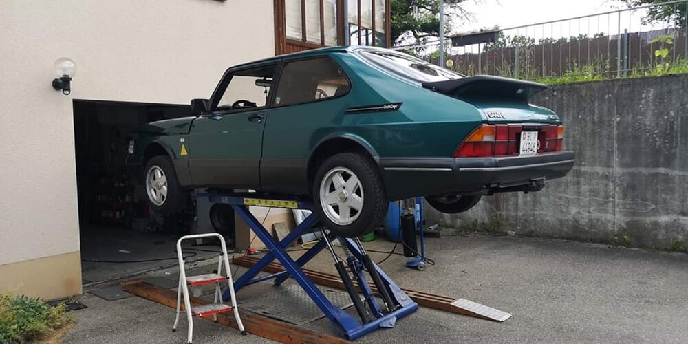 GarageAussen.thumb.jpg.260460c3e0648f6a8f05c049d4fa07ab.jpg