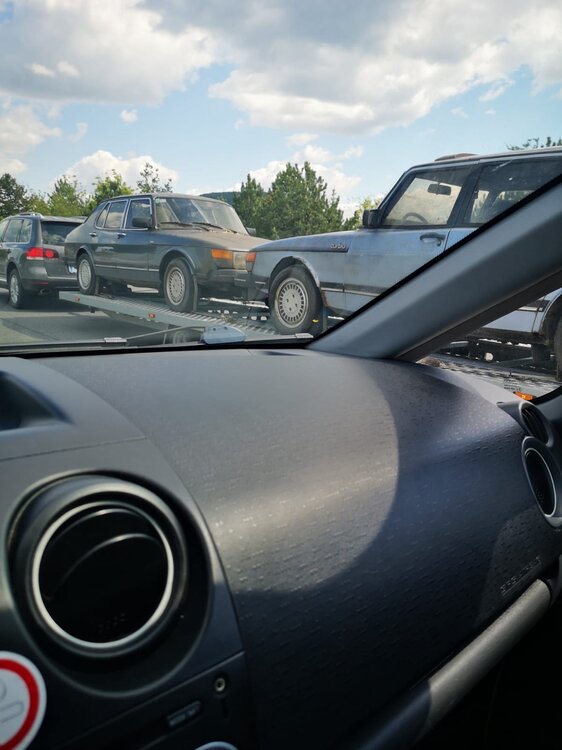 GesternaufderAutobahn2.thumb.jpg.6b20c00970dfd74e0a481e4a485b5e20.jpg
