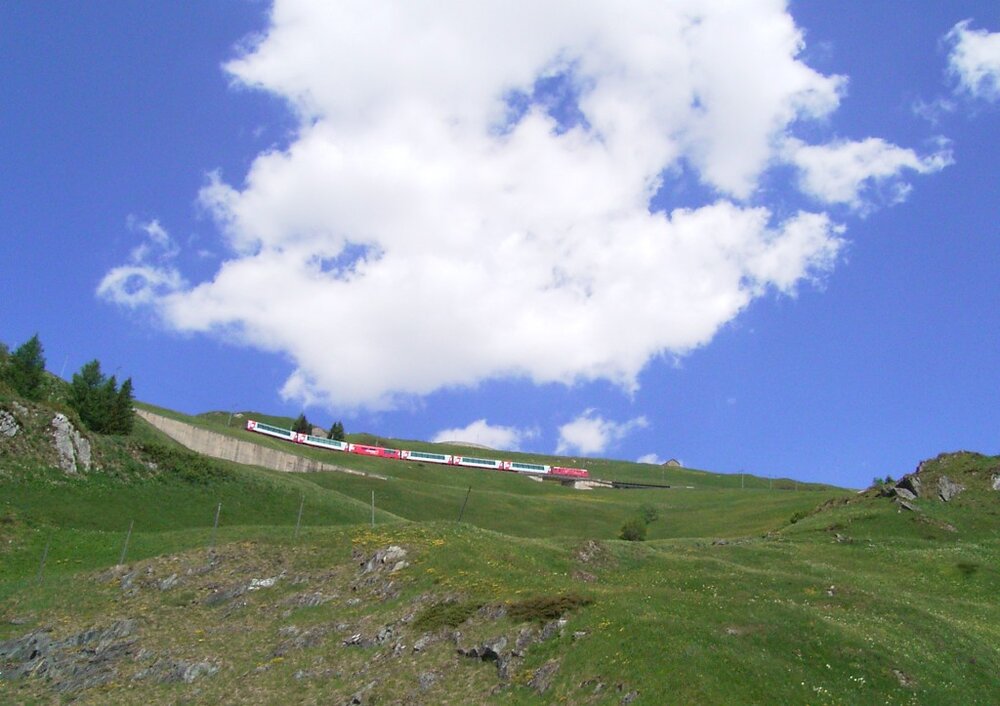 Glacierexpress.thumb.jpg.2cc69661d2b46dfb3d275b333b03a042.jpg