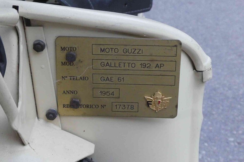 Guzzi_02.thumb.jpg.22ba9635d1a566df19cf84cdd07f426b.jpg