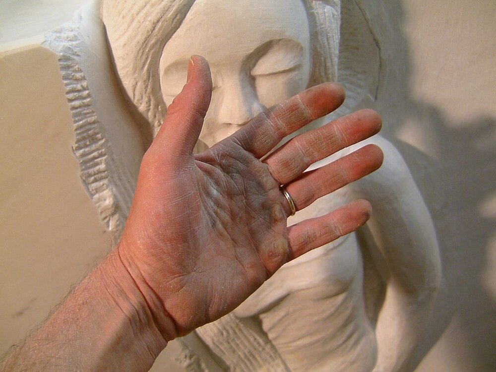 Hand1.thumb.jpg.f818ce668f1807e9eb65b73542372e83.jpg