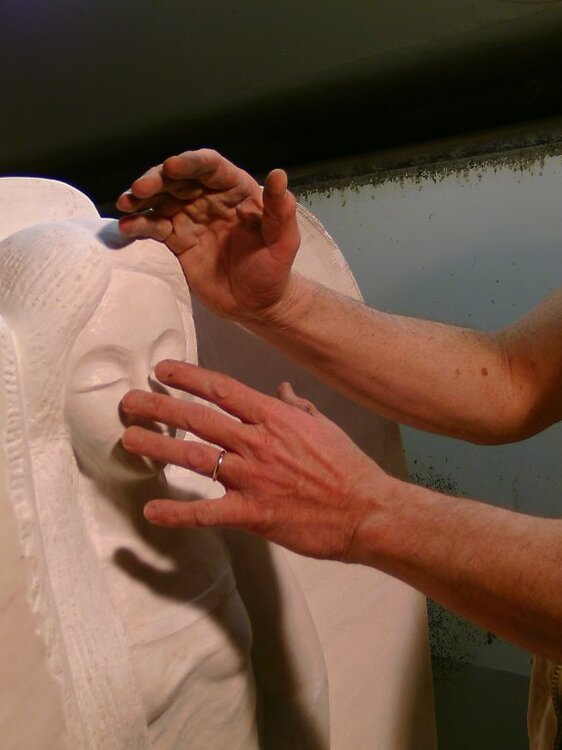 Hand2.thumb.jpg.ee76ec0144c6c7fea745c231d459f0dc.jpg