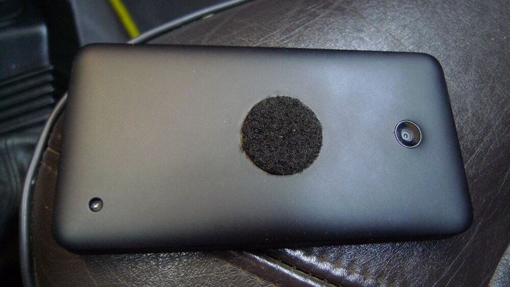 Handy-Navi-Halterung4.thumb.jpg.cb2e86b803008edb3ddba88f3011542f.jpg