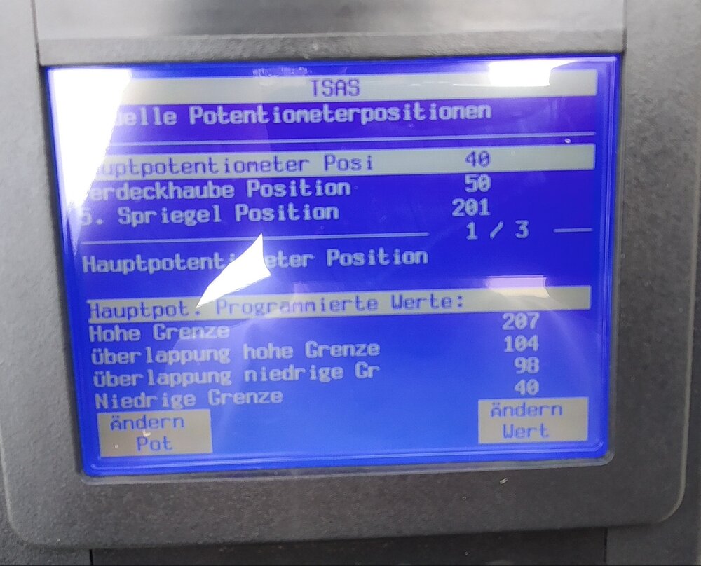 Hauptpotentiometer.thumb.jpg.7db1d9f9f0d501de0a0418ee0915aa68.jpg