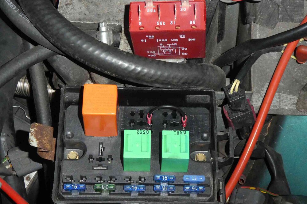 Head_light_relay.thumb.jpg.60efbef5a0d03f6edcd295d0aab5e5e6.jpg