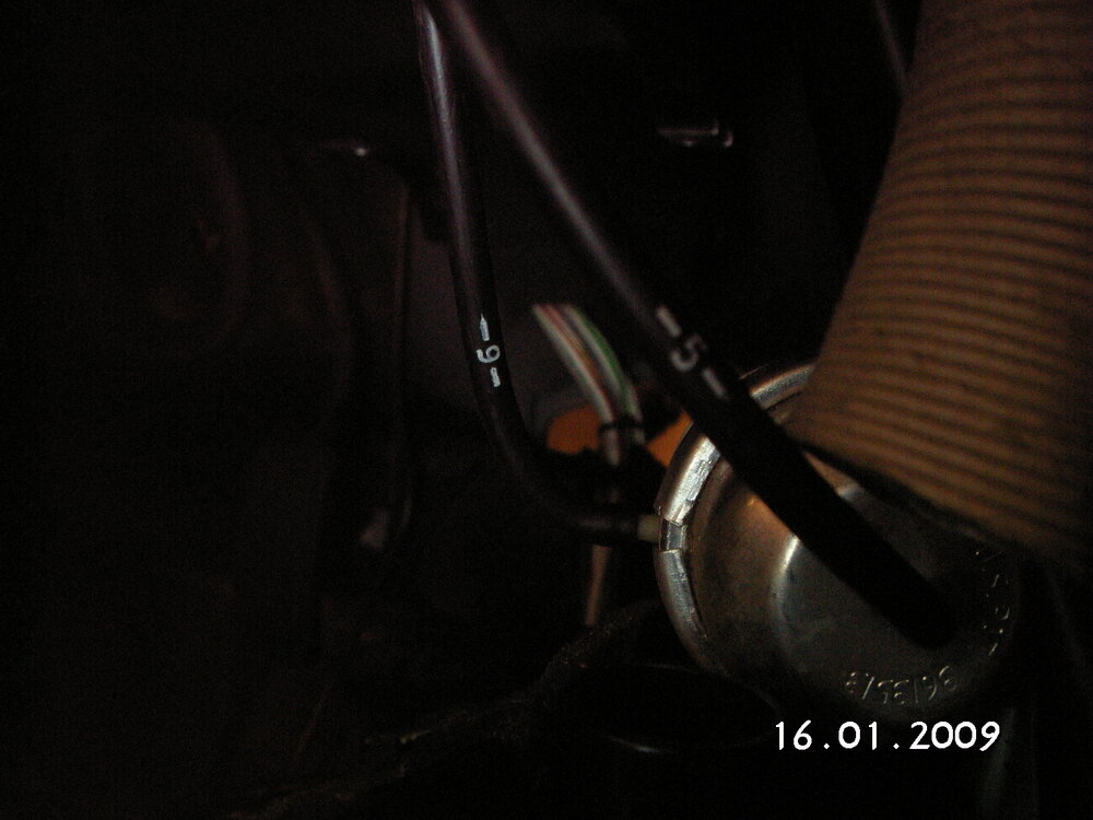 Heizung(1).thumb.JPG.6b58967da493148bd4c919f252b1d0dc.JPG