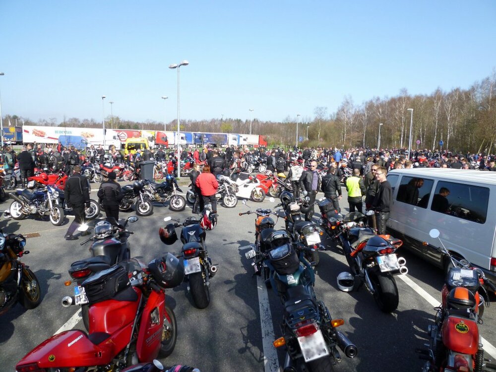Holmmoor2011klein.thumb.jpg.469fe699c5f6e5cc103ec032584374eb.jpg