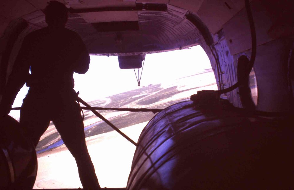 Hubschrauber_02.thumb.jpg.5f26ccf742c3ae267b9d5fa35b8740da.jpg