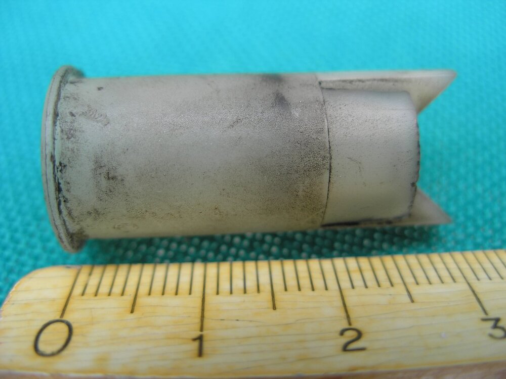 Huelse2.thumb.JPG.f3a03b5a4a5d63e7c965e4839a21ca86.JPG