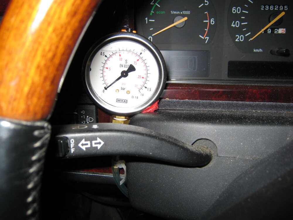IMG_0558.thumb.JPG.4d568a5447f9881d2546286e7d59eca6.JPG