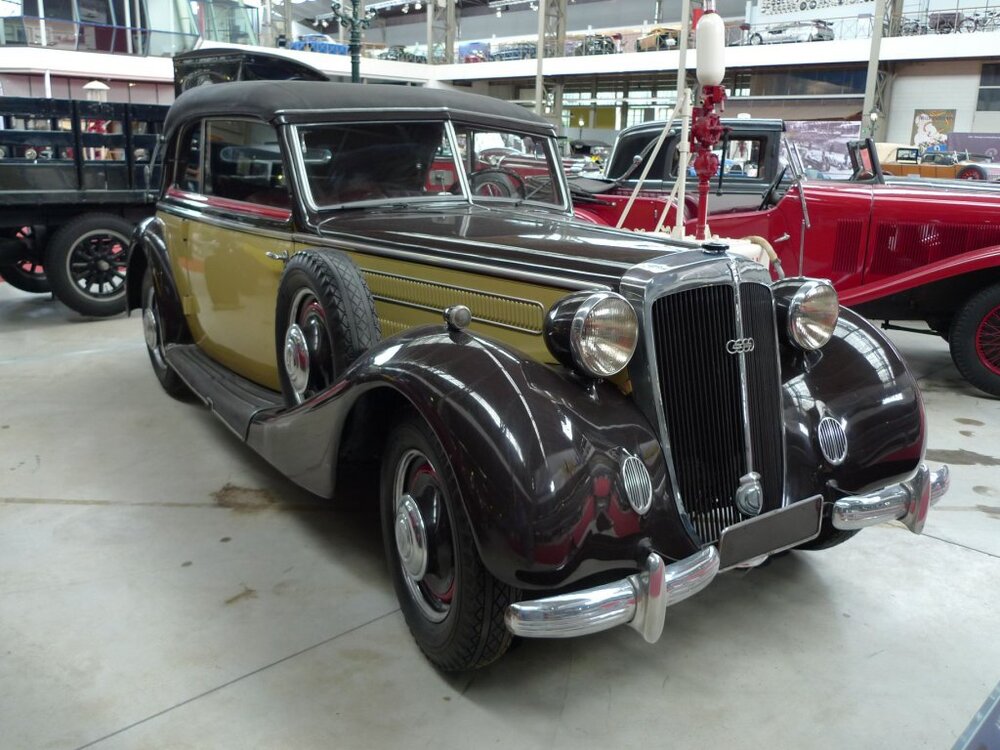 INTSAAB-2012-2(9).thumb.jpg.943ccd3112e63e6774e6f860d3369640.jpg