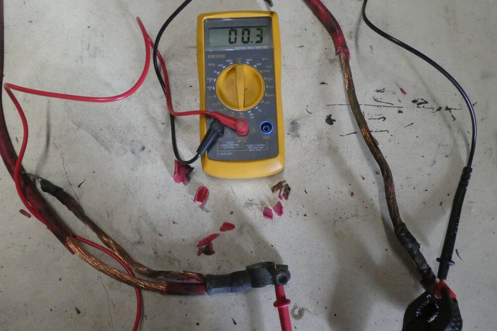 Kabel_08.thumb.jpg.6b557b8aac12503b6cd3cfdb0c8659d9.jpg