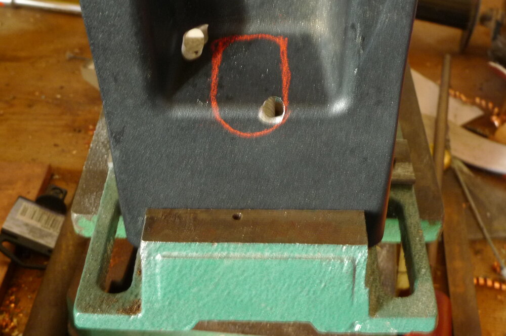 L1140025.thumb.JPG.f24b3d59a75e1d0f14b985ccc313e6c0.JPG