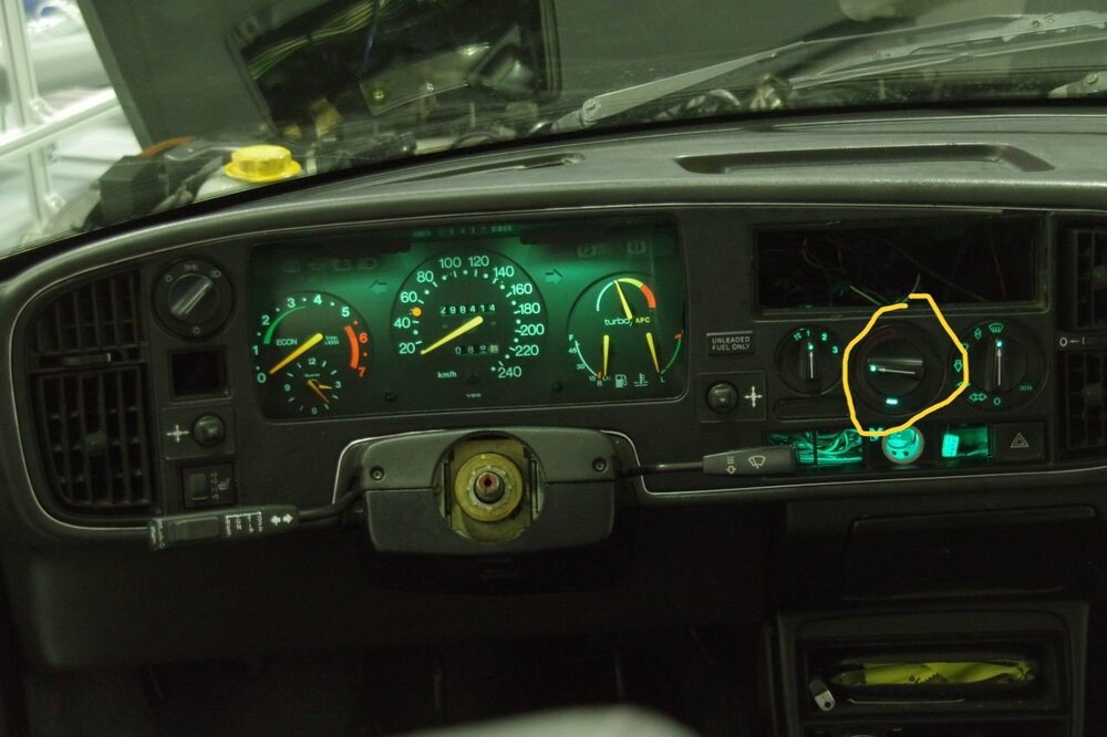 LED.thumb.jpg.e25a271b70a8d26311fde9e45dd55684.jpg