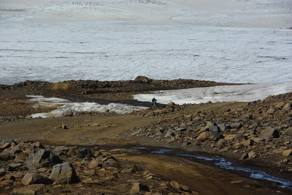 Langjoekull_2011.thumb.jpg.19d72d4b8f52d898a1a179ec0d54f94c.jpg