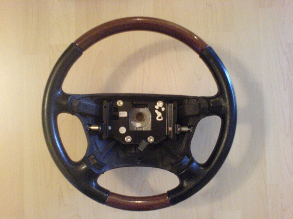 LenkradSaab.thumb.jpg.20499395241d019032db7fe6ea8d8153.jpg