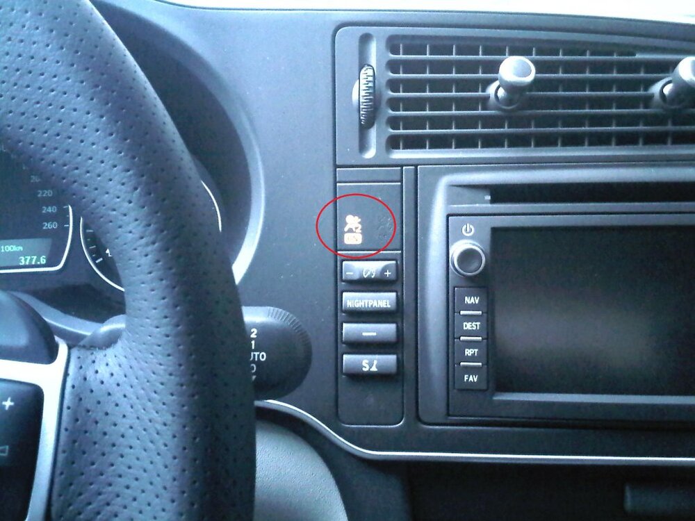 LeuchteBeifaherairbag.thumb.jpg.d7dba9f9b169d95430dc1efbac3a886d.jpg