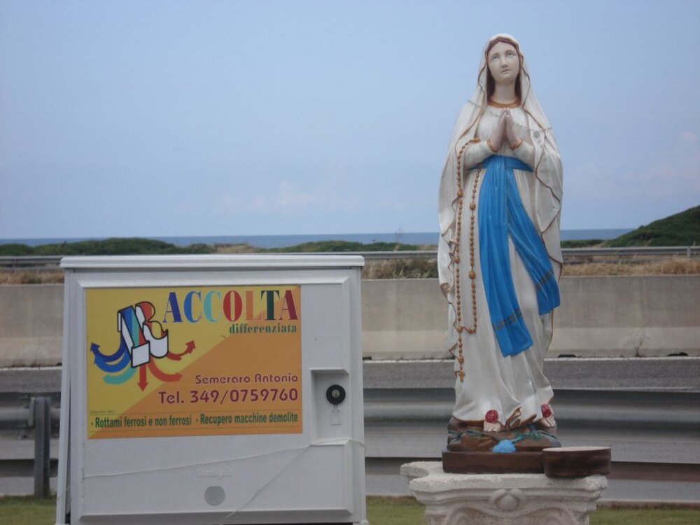 MariaundMeer.thumb.jpg.57d06236fdee9b4a383685012052347c.jpg