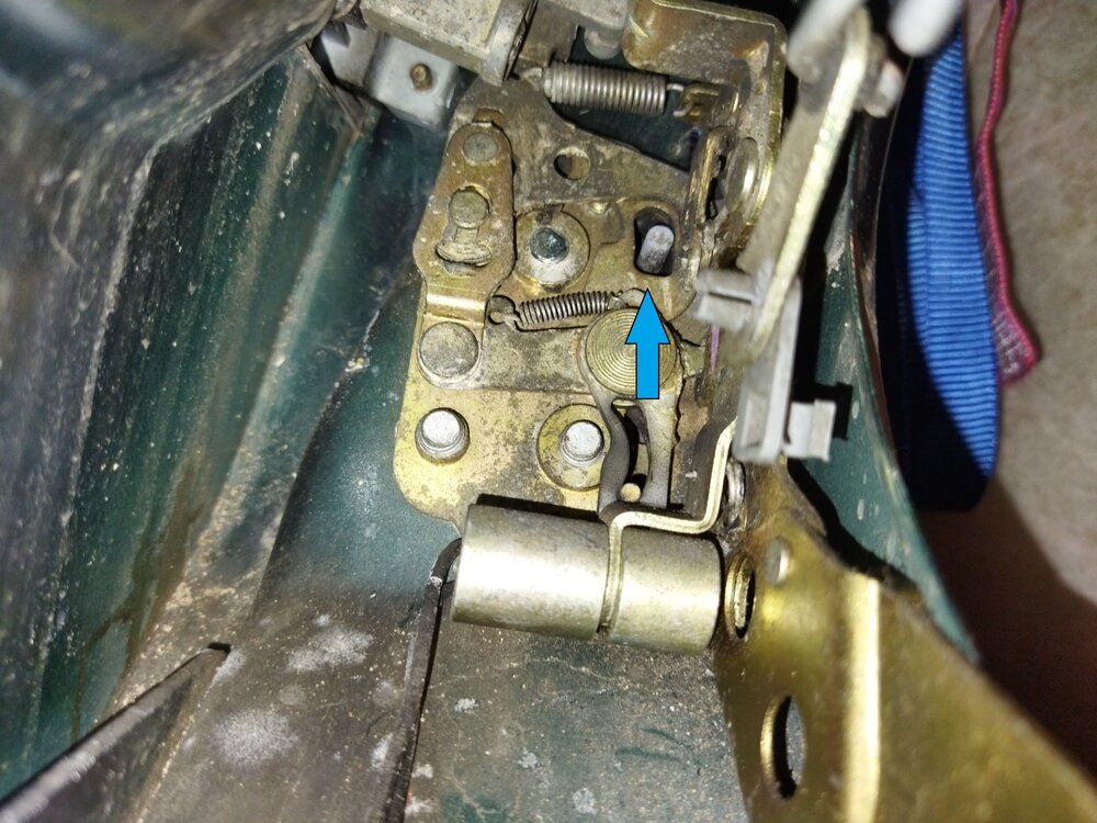 Mechanismuseingebauthintenrechts.thumb.jpg.5f165b5e7c735ab106f0f5c65e0b6590.jpg