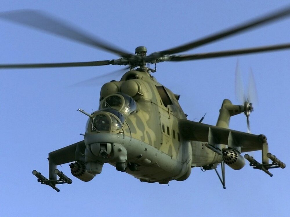 Mi-24_Hind_Military_Aviation_Helicopter.thumb.jpg.30e8804f369d632d4b8992d49a1cb16b.jpg