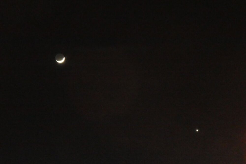 Mond.thumb.jpg.16e7e5aa30af1a64ae9f8d74423f9f73.jpg