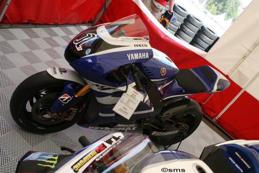MotoGP10.thumb.jpg.781fac2965edaec37243886c58c8dd9c.jpg