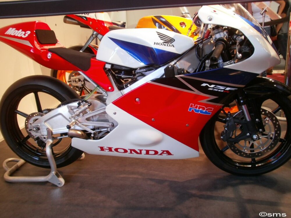 MotoGP19.thumb.jpg.ed011da0f50bcf37866ee895f98a0f0b.jpg