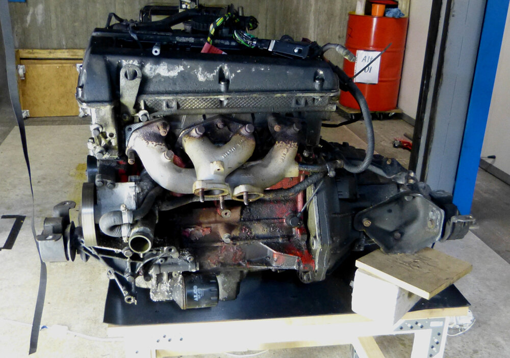 Motor.thumb.jpg.35856e87eae0c884184c8f012c3c22e3.jpg