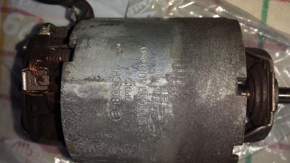 Motor2.thumb.jpg.b69dc8f8bd810a8fc062496f9c283bb5.jpg